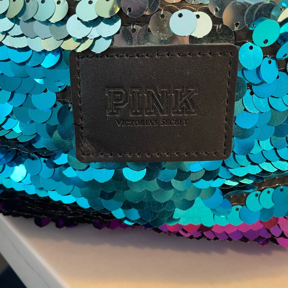 Victoria’s Secret Pink 2012 Fashion Show Runway Backpack - Picture 5 of 16